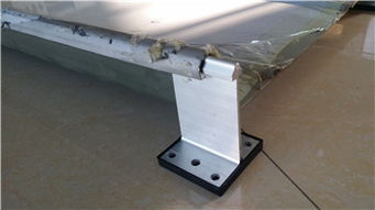 鋁鎂錳屋面板T型連接附件支座 建筑用金屬制附件與架座的制造與應用